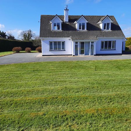 4 Bedroom, 15 Min To Limerick City Quiet Retreat. Exterior foto