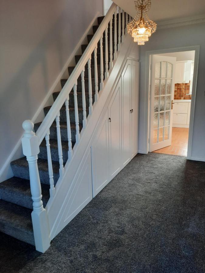 4 Bedroom, 15 Min To Limerick City Quiet Retreat. Exterior foto