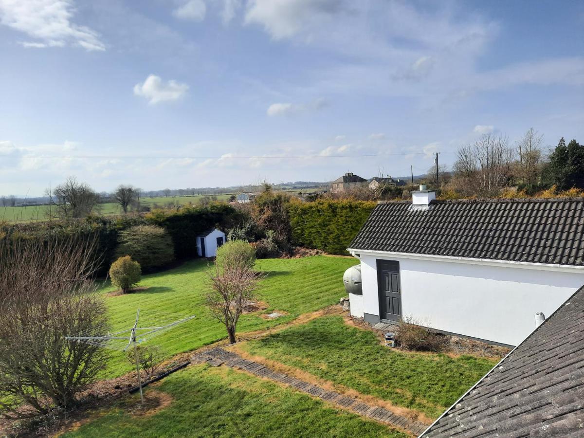 4 Bedroom, 15 Min To Limerick City Quiet Retreat. Exterior foto